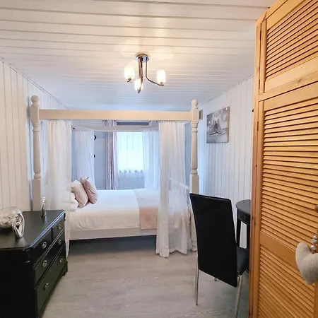 Prázdninový dům Oak 7 Hot Tub *